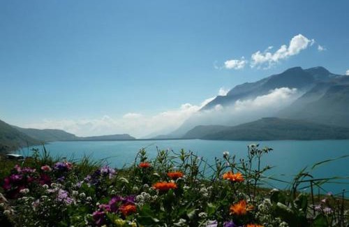 Sollieres-Sardieres Ski Chalet | Guest Rated 10/10: Chalet Les Liouès - Family & Pet Friendly