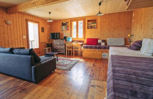 Salvan Ski Chalet | Family-Friendly Retreat at Chalet les Mésanges - Salvan