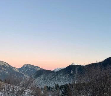Station de Drouzin le Mont Ski Chalet | Chalet Les Marmottons