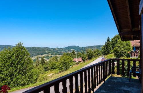 Le Tholy Ski Chalet | Cozy Chalet les Moraines 8: Family-Friendly & Pet Friendly