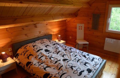 Neubois House | Discover Chalet Les Prés: Family-Friendly with Top Reviews