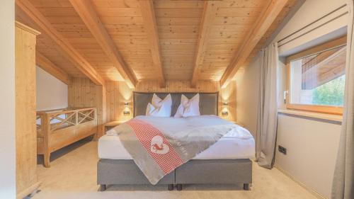 Fieberbrunn Apartment | Pet-Friendly Chalet Lindau Fieberbrunn - Guest Rated 9/10