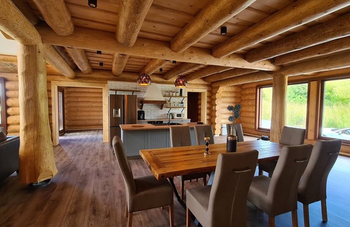 Izipovce Cottage | Experience Chalet Liptov Izipovce with Lake View & Breakfast
