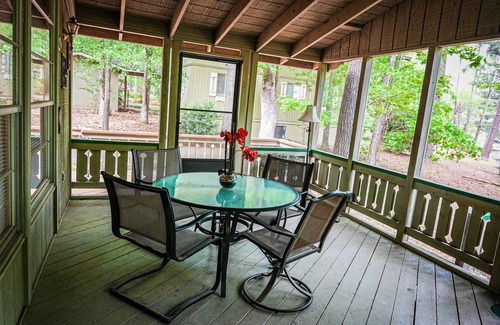 Pine Mountain Ski Chalet | Charming Chalet with Scenic Views and Family-Friendly Amenities