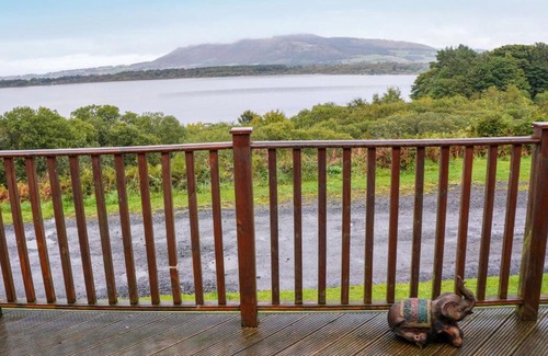 Kinross Ski Chalet | Experience Chalet Loch Leven Lodge 7 with Oceanfront Views