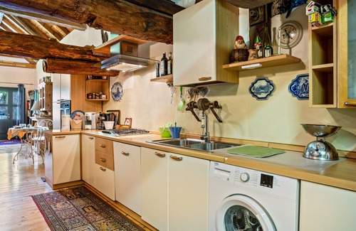 Conta Ski Chalet | Relax at Chalet 'Loft Tovel' with Mountain View & Garden