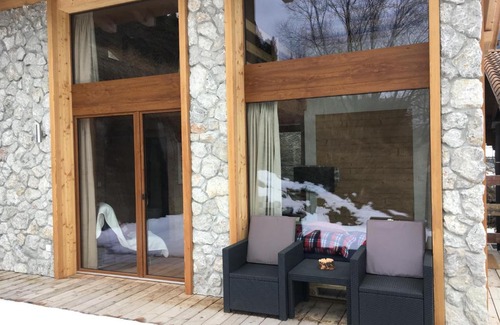Nendaz Ski Chalet | Pet-Friendly Chalet Lombardie: 10/10 Guest-Rated Escape