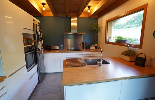 Villar-Saint-Pancrace Ski Chalet | Chalet Lumineux Dans la Nature