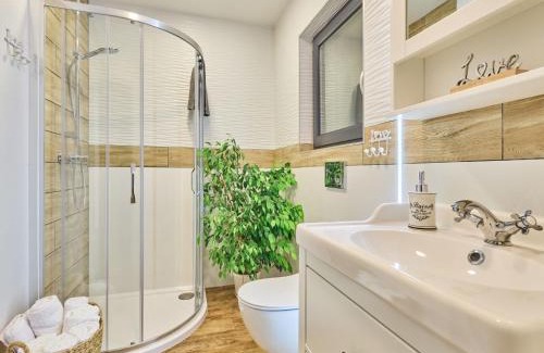 Mlade Buky Ski Chalet | Pet-Friendly Escape at Chalet Lux by Interhome