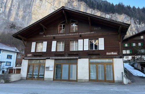 Lauterbrunnen Ski Chalet | Elegant Chalet Maithili: 152-Year-Old Gem in Lauterbrunnen