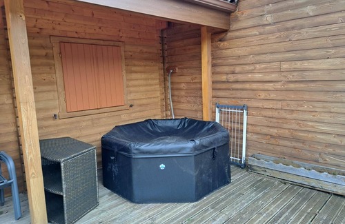 Saint-Flour Apartment | Gites Salers: Spa Retreat with Heated Salt Pool Escape