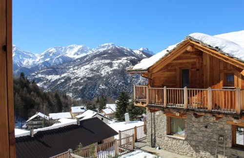 Sauze d'Oulx Ski Chalet | Chalet Merveille: Ski In - Ski Out Retreat for Families