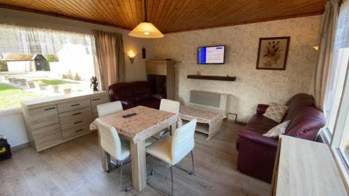 Scherpenisse Other | Spacious Chalet with Abundant Outdoor Space and Pool