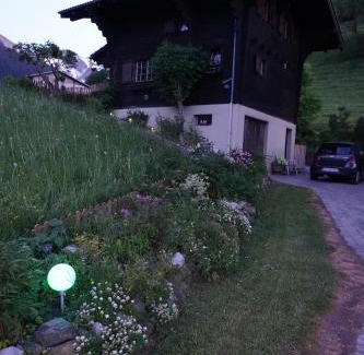 Mex Ski Chalet | Chalet Mex 15: Guest Rated 9.1 & Family and Pet Friendly