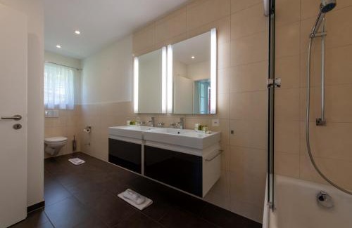 Wengen Apartment | Family-Friendly Retreat at Chalet Mittaghorn Apt 4
