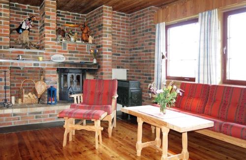 Dølemo Ski Chalet | Oceanfront Retreat at Chalet Moebu - Guest Rated 8.8/10