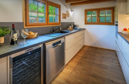 Manigod Ski Chalet | Chalet Morclan: Family Getaway with Hot Tub & Scenic Views