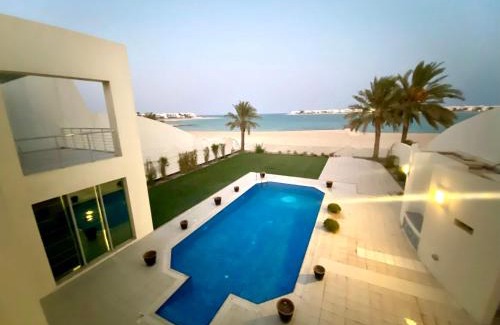 Sakhir Villa | Chalet N Durrat Albahrain: Private Pool & Beach Access