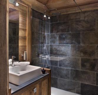 Superbolquere Ski Chalet | Experience the Elegance of Chalet Nanook in the Pyrénées
