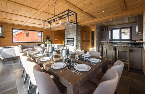 La Toussuire Ski Chalet | Chalet near piste with jacuzzi and home cinema - up to 14 guests