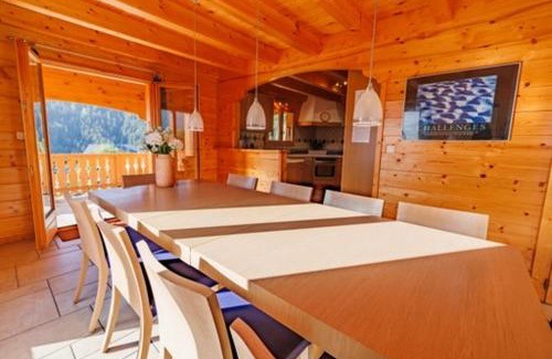 La Cote-d'Arbroz Ski Chalet | Family-Friendly Retreat at Chalet Nicole with High Ratings