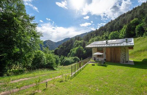 Concei Bed & Breakfast | Experience Chalet Noèr: 4-Star Haven with Top Guest Ratings