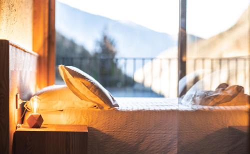 Concei Bed & Breakfast | Experience Chalet Noèr: 4-Star Haven with Top Guest Ratings