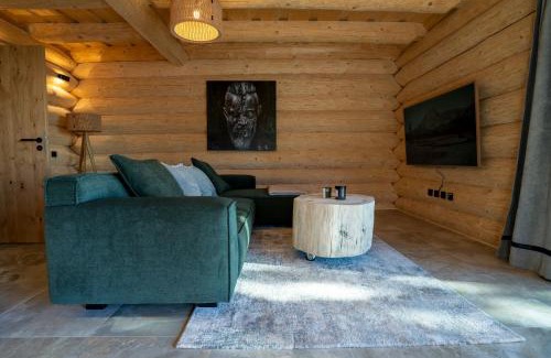 Albeck Ski Chalet | Discover Chalet NON-SENS by L'Occitane: 10/10 Guest Rated
