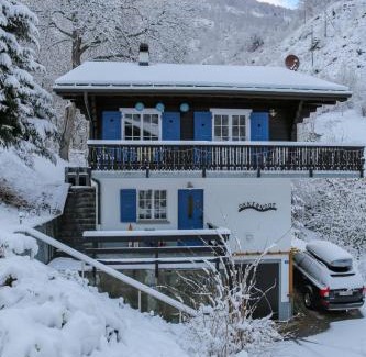 Breiten Ski Chalet | Pet-Friendly Chalet Okkernoot with 9/10 Guest Rating