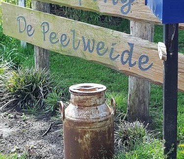 Grashoek Other | Chalet op mini-camping de Peelweide: Oceanfront Pool Retreat
