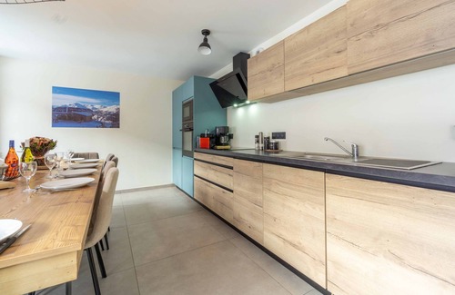 Val Cenis Apartment | Chalet Pramaria - Apt L'Arcelle with Mountain View & Amenities
