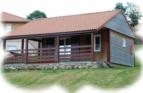 Blavignac Ski Chalet | Chalet with Panoramic Views & Private Terrace Retreat