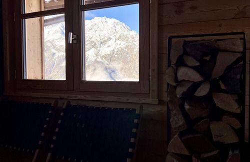 Villard-Reculas Ski Chalet | Guest Rated 10/10: Chalet PARNASSE Ski-in, Ski-out Escape