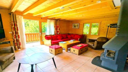 Puy-Saint-Vincent Ski Chalet | Chalet Pierre-puy-saint-vincent 1400 - Magnifique Chalet de 12 couchages proche des pistes MAE-6891