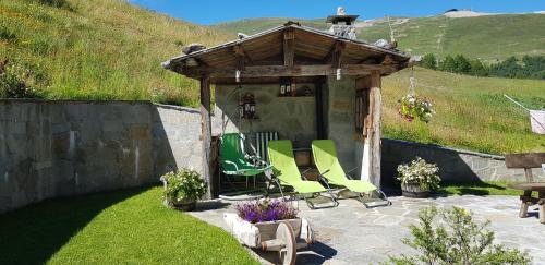 Trepalle Apartment | Pet-Friendly Retreat at Chalet Pila - Rated 9.5/10 by Guests