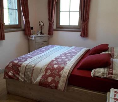 Trepalle Apartment | Pet-Friendly Retreat at Chalet Pila - Rated 9.5/10 by Guests