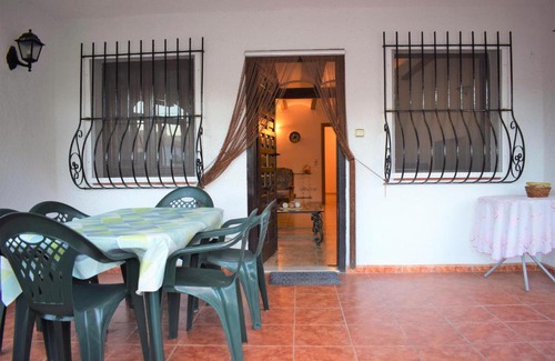 Oliva Ski Chalet | Family-Friendly Chalet Playa Pau Pi with Great Reviews