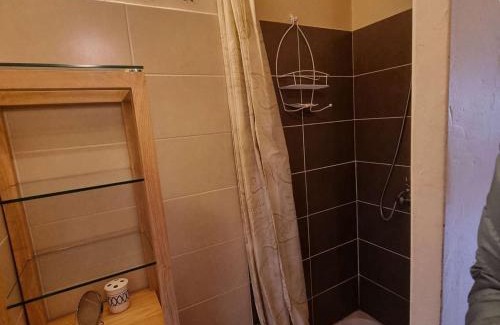 Saint-Michel-de-Chaillol Ski Chalet | Inviting Chalet for 9 with Balcony & Fireplace in Saint-Michel