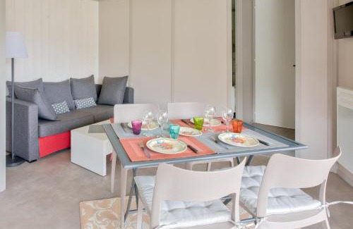 Pont-l'Abbe Ski Chalet | Cozy Chalet with Pool and Family-Friendly Amenities