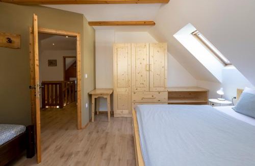 Polje Ski Chalet | Cozy Chalet Pr Dobravc - 9.8 Rated, Pet & Child Friendly
