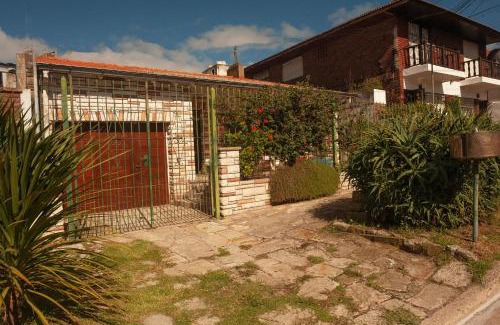 Punta Mogotes House | Chalet Punta Mogotes