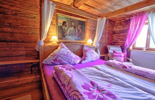 Gallzein Ski Chalet | Experience Chalet Rastenhof: Farm Stay in Austria with Spa
