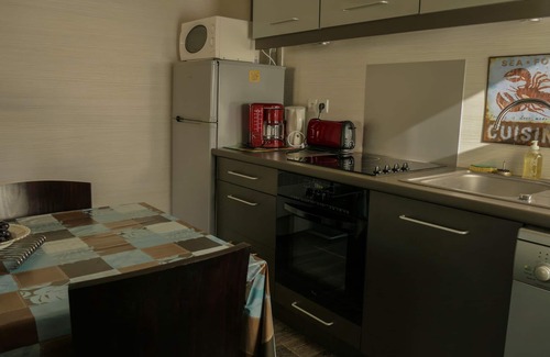 Seignosse Ski Chalet | Cozy Chalet Rental in Seignosse with Oceanfront Amenities