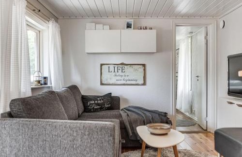 Falkenberg Ski Chalet | Child-Friendly Chalet Ringsegård Höjden - Guest Rated 8.1