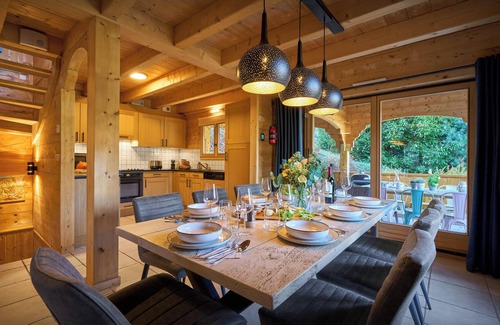 Saint-Jean-dʼAulps Ski Chalet | Chalet Roche de Pierre - enjoy mountain views and spa - OVO Network