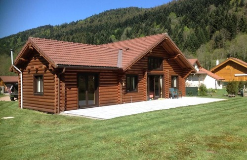 Rochesson Ski Chalet | Experience Chalet Roody Rondin: A Unique Retreat in Rochesson