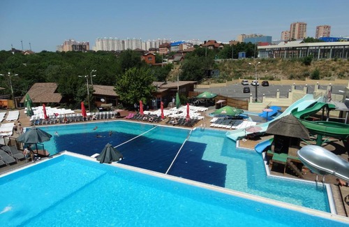 Rostov-on-Don Hotel | Budget-Friendly Chalet Rostov with Breakfast Included
