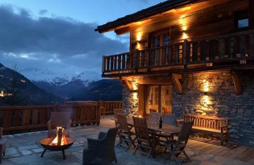 Sainte-Foy-Tarentaise Ski Chalet | Oceanfront Chalet Ruitor: Rated 10/10 with Hot Tub