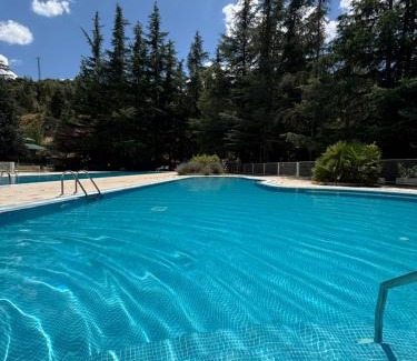Los Angeles de San Rafael House | Stunning Casa con Vistas a la Sierra - Family Friendly Retreat