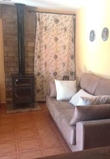 Cordoba House | Discover Chalet Rural La Solana: Poolside Retreat Near Córdoba